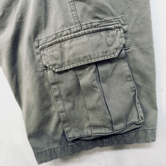 VTG 90s Gap Mens Size 40 Cargo Shorts Utility Y2K Dark Green Pockets Casual - Picture 5 of 10